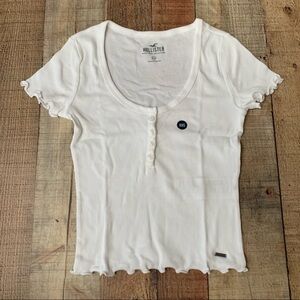 Hollister crop top tee with ruffle lattice stitch